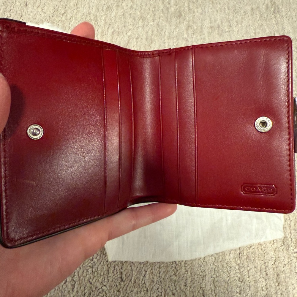 Coach Vintage Red Leather Wallet - Picture 4 of 6
